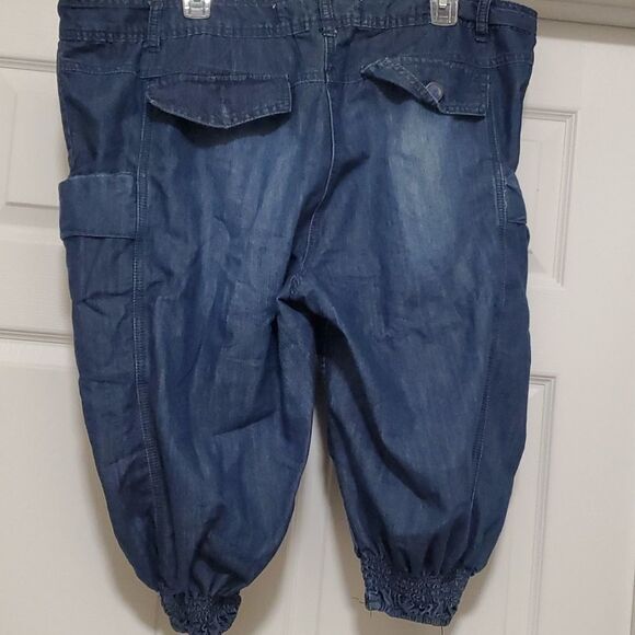 Elite Jeans blue jogger style jean shorts womens 17/18 - Picture 2 of 11